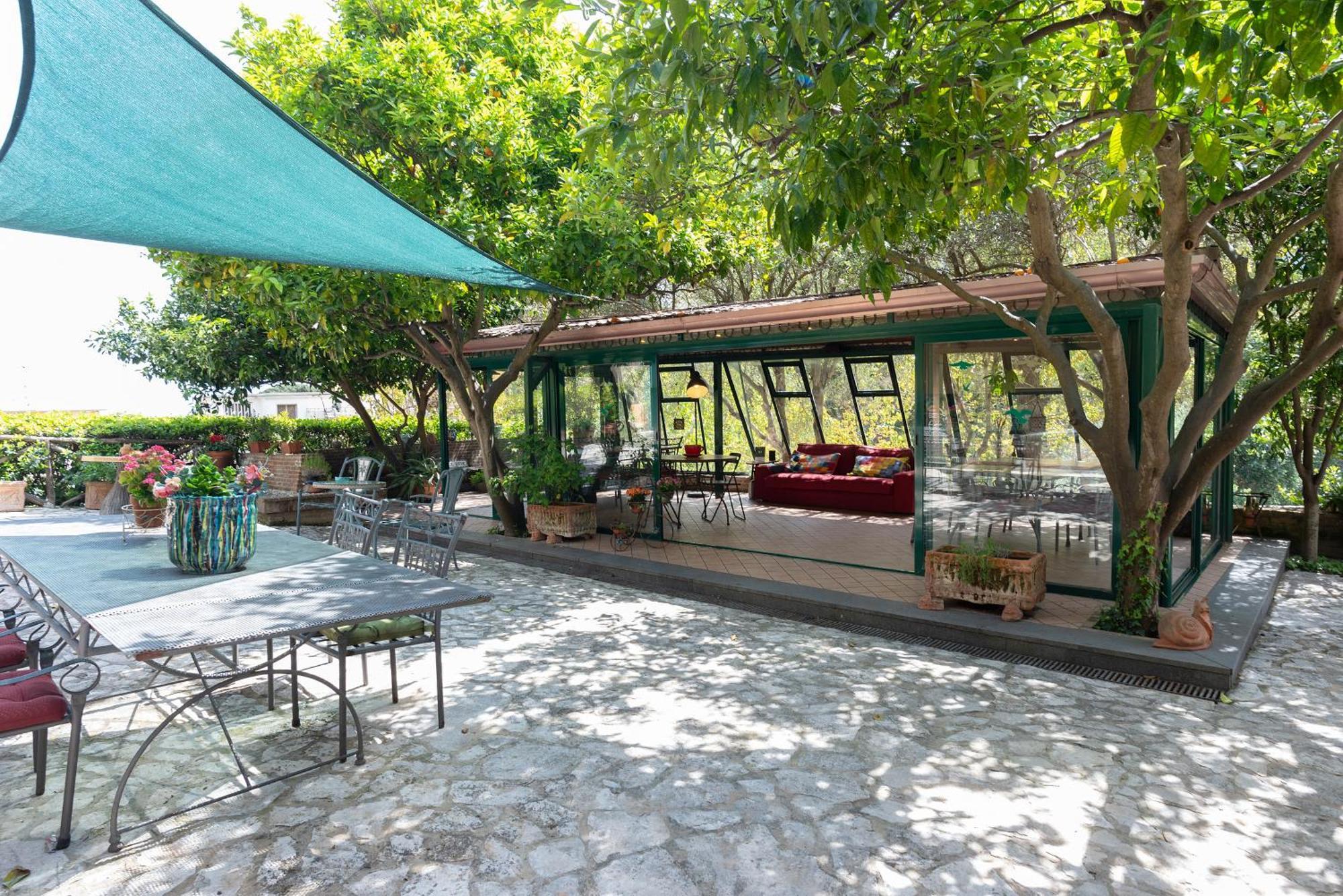 B&B La Nave เนเปิลส์ ภายนอก รูปภาพ